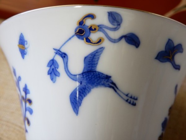 本景徳鎮ホンハイの天平文馬蹄杯、単品をヤフオク出品中。